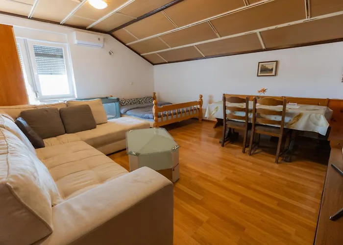 Kozarje Πανσιόν Λιουμπλιάνα