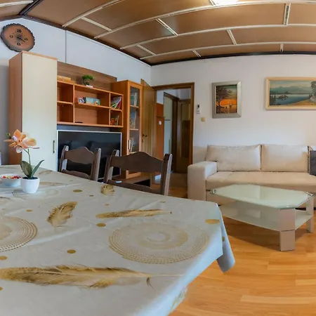 Kozarje Guest house *