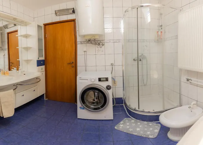 Gostinjska kuća Kozarje Ljubljana